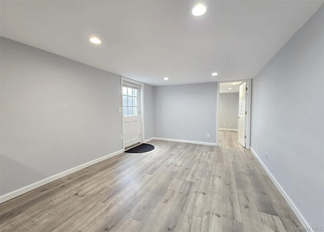 Photo of 25 Peter Road
