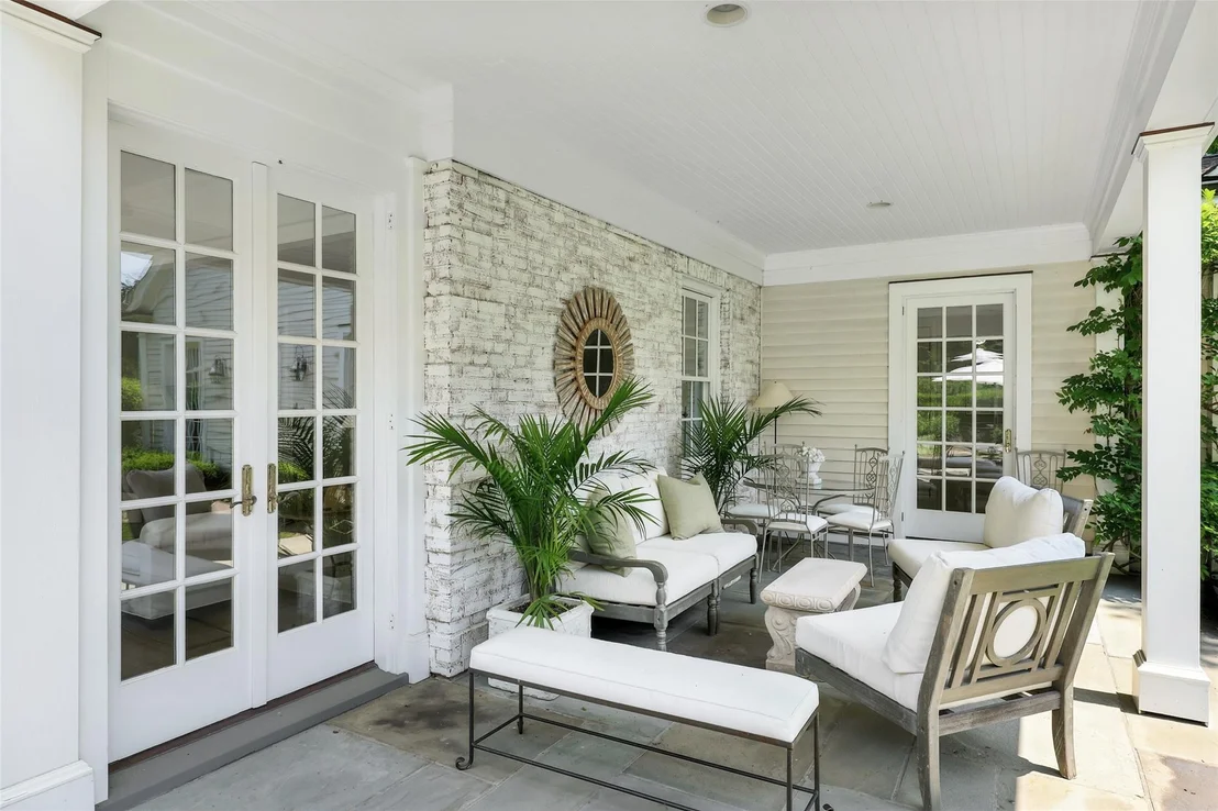 Photo of 325 Highland Road