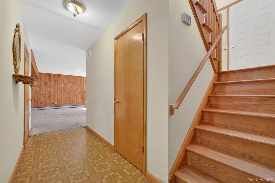 Photo of 31 Deer Ridge Road