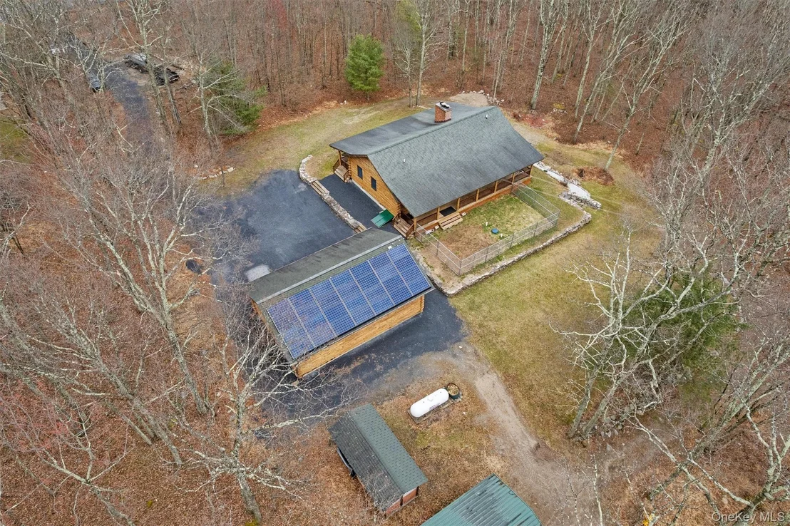 Photo of 563 Peenpack Trail