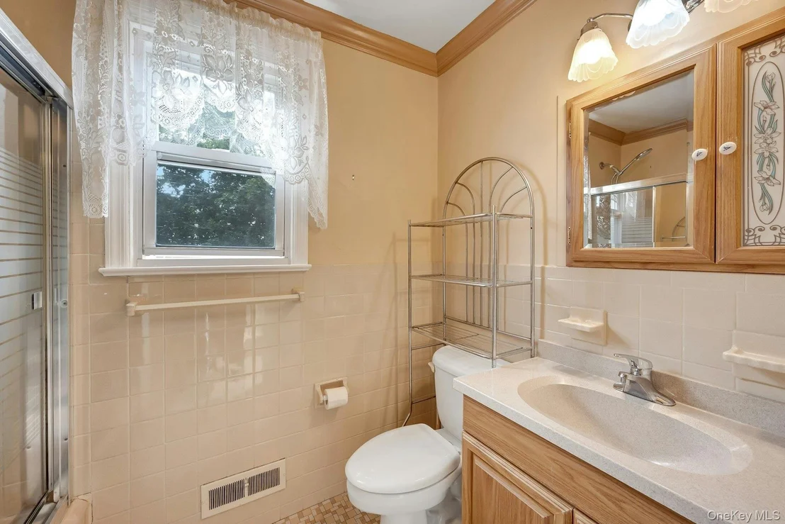 Photo of 21 Pamela Lane