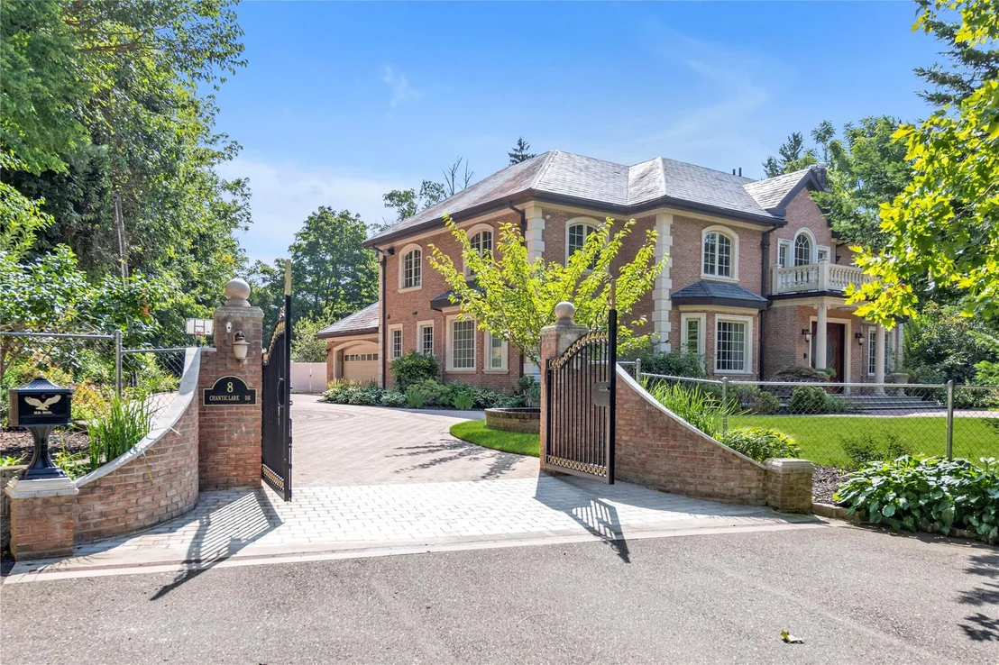 Photo of 8 Chanticlare Drive