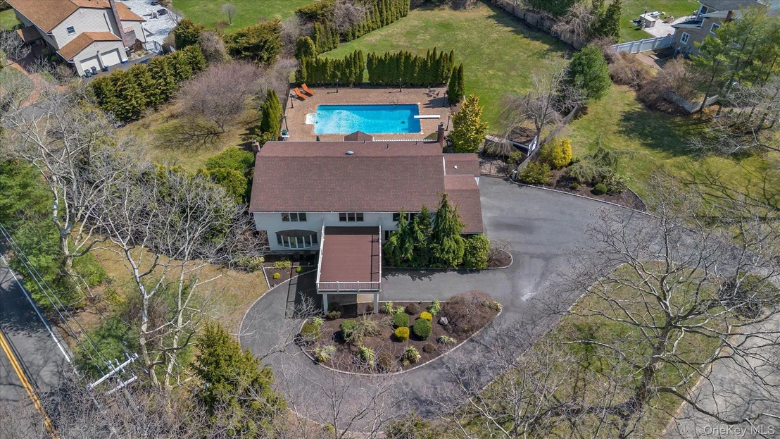 Photo of 1 Somner Drive