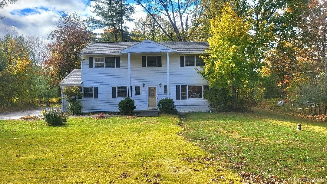 Photo of 3 Manor Drive W