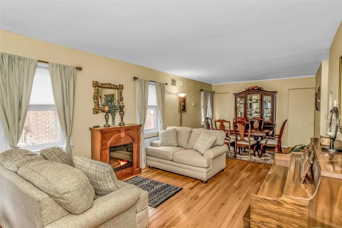 Photo of 17 Hillside Avenue