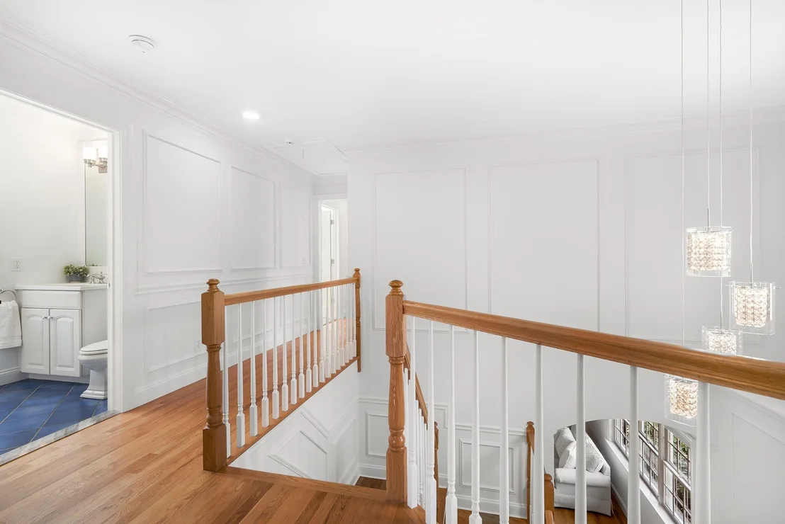 Photo of 5 White Birch Drive