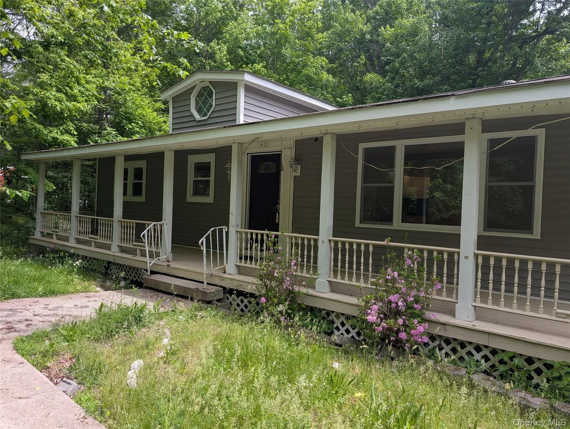 Photo of 1407 State Route 208
