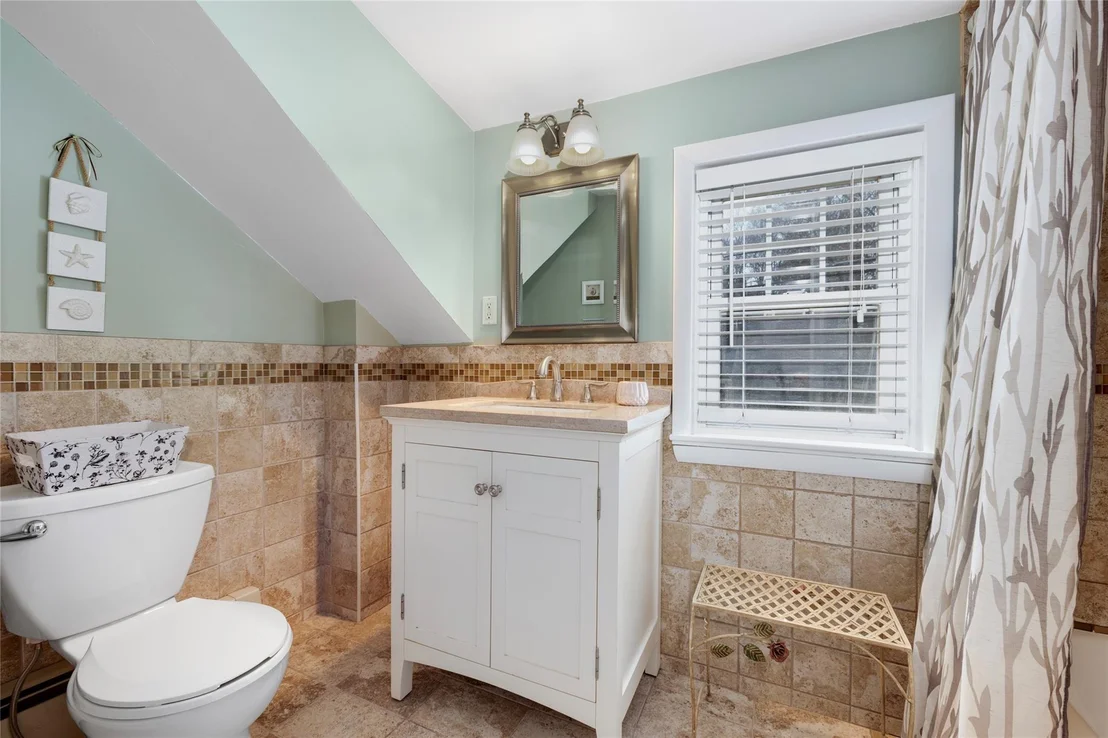 Photo of 47 Pine Avenue