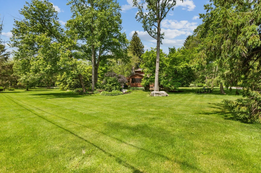 Photo of 237 Barrett Hill Road
