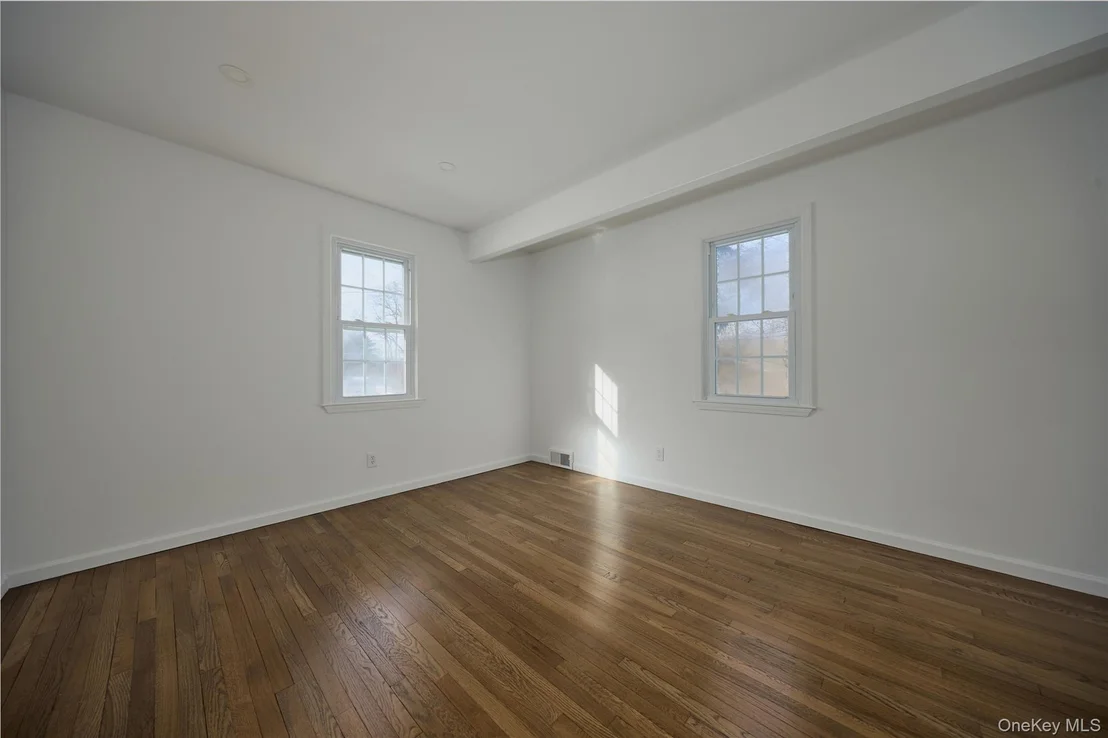 Photo of 354 Van Wagner Road