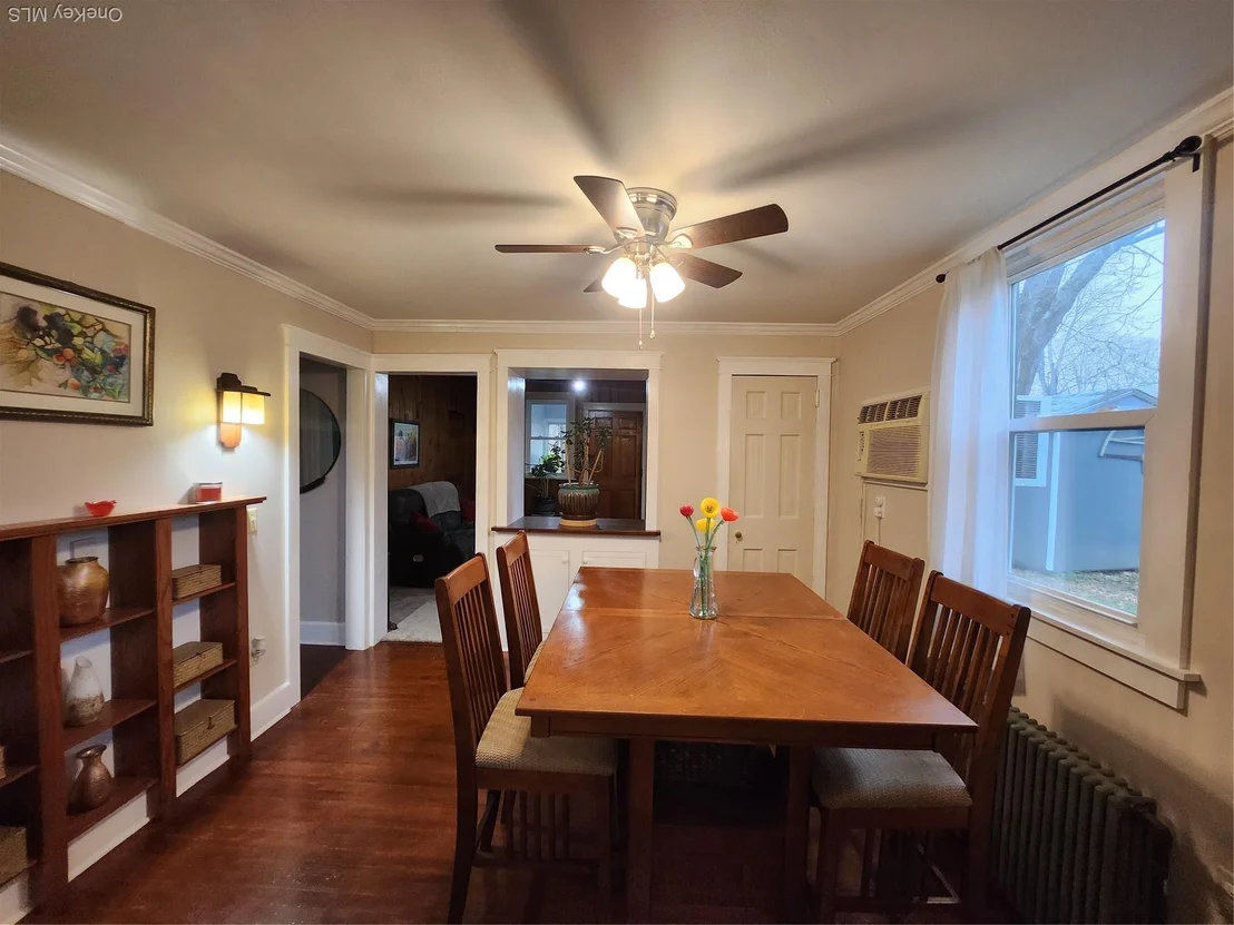 Photo of 39 W Pine Road