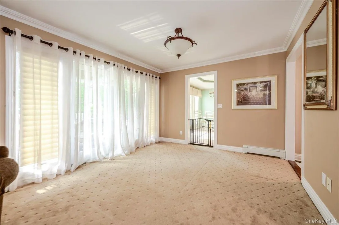 Photo of 150 Harborview Drive