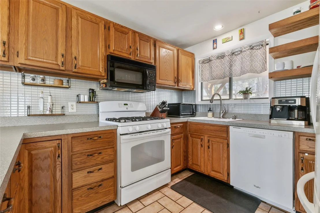 Photo of 8 Terrace Drive