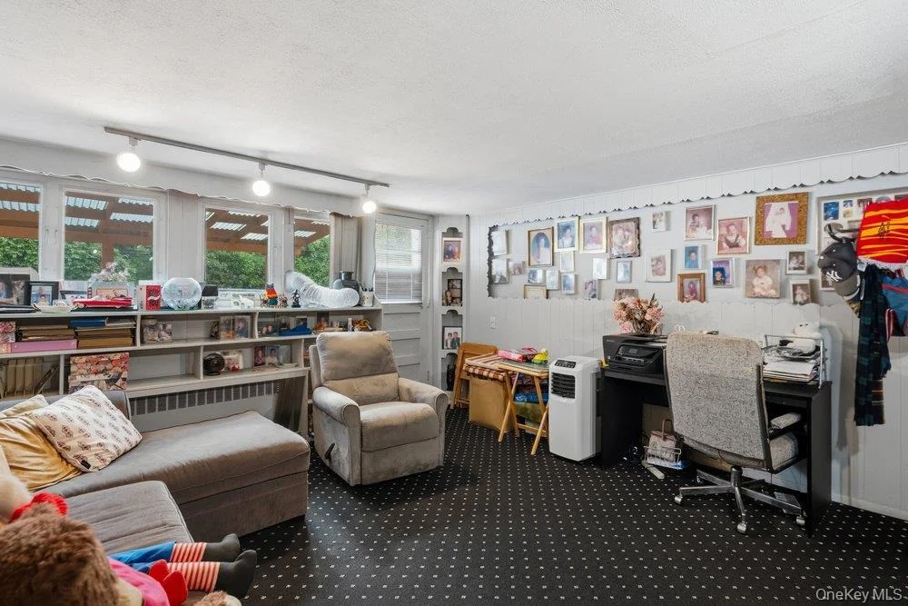 Photo of 8 Pasadena Drive