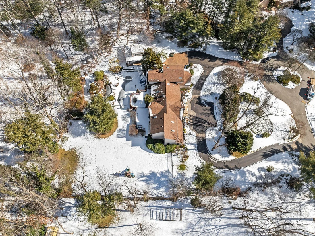 Photo of 4 Paddock Court