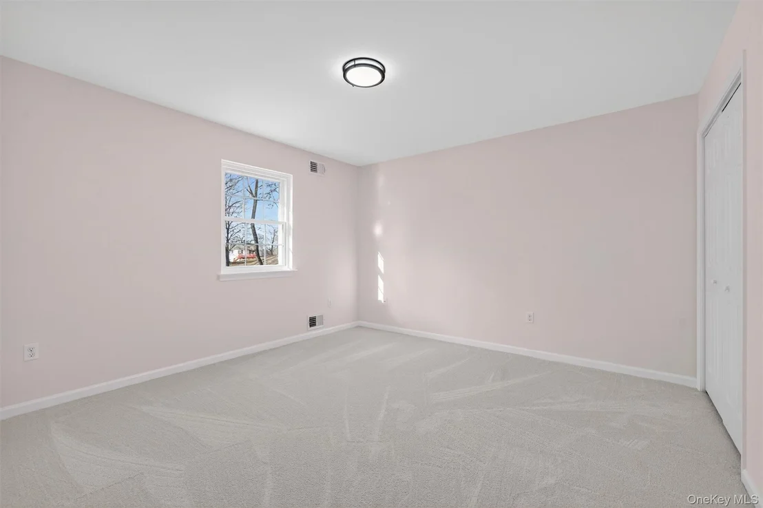 Photo of 38 Wavey Willow Lane