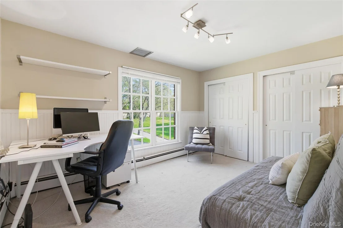 Photo of 12 Pond Drive