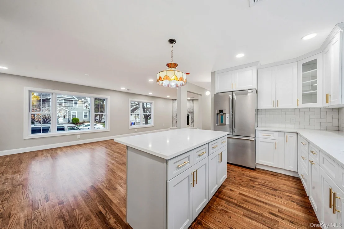 Photo of 2929 Yale Place