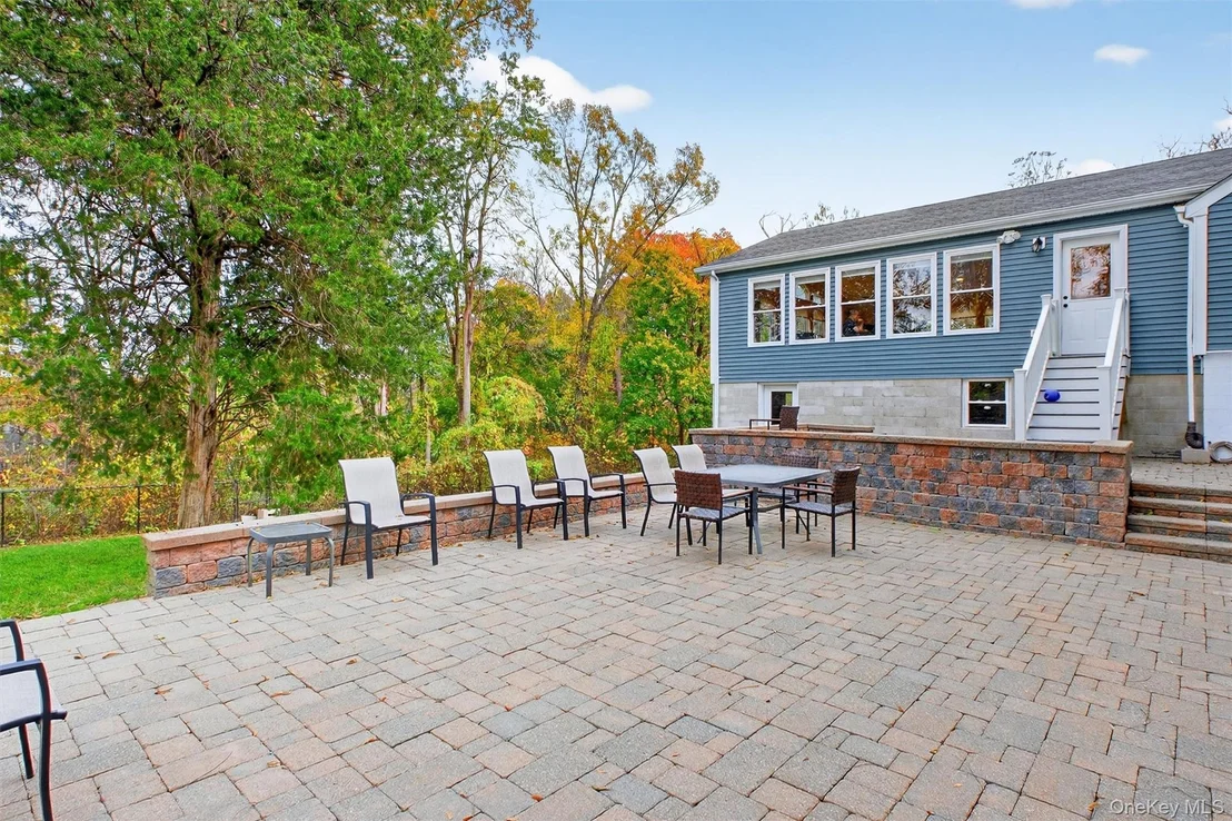 Photo of 57 Kingwood Drive