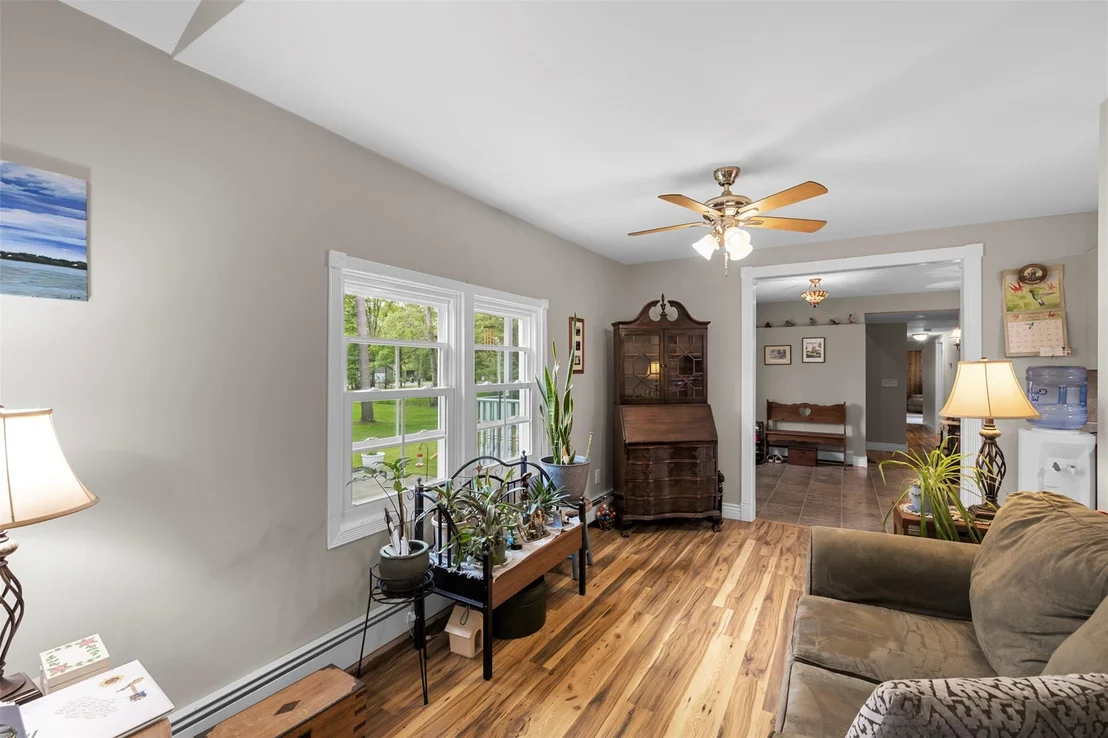 Photo of 2410 Bruynswick Road
