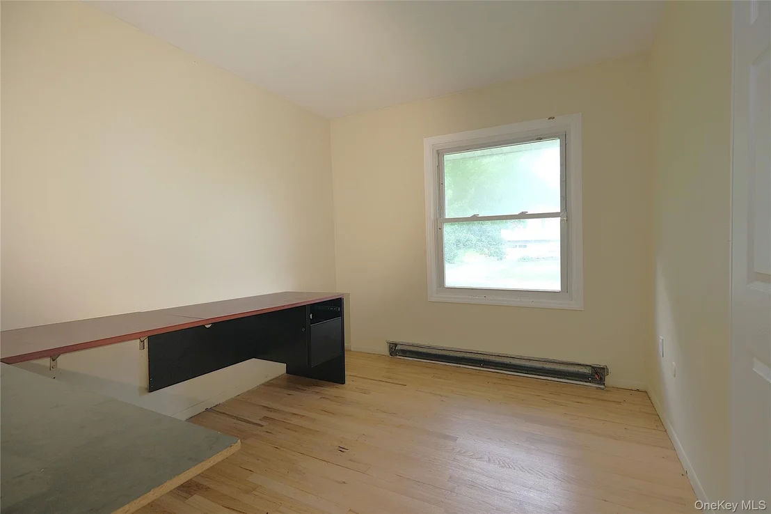 Photo of 17 Roosevelt Road