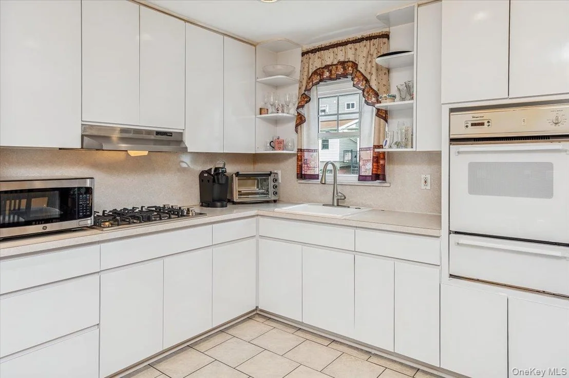 Photo of 228 Calhoun Avenue