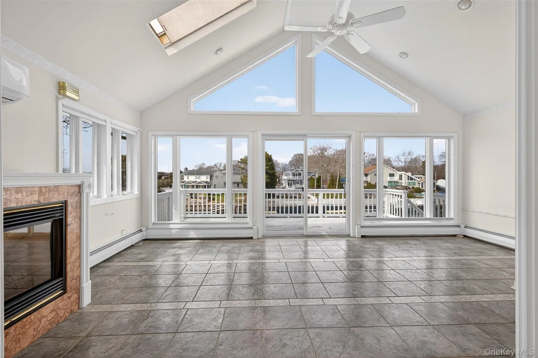 Photo of 20 Oak Lane