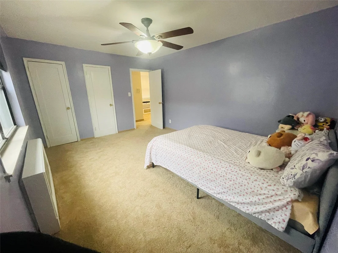 Photo of Unit B at 136-21 68th