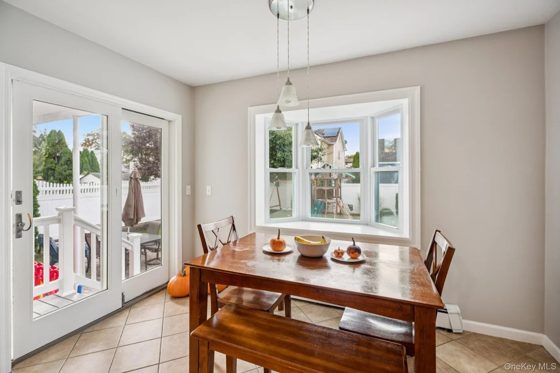 Photo of 215 Harrison Avenue