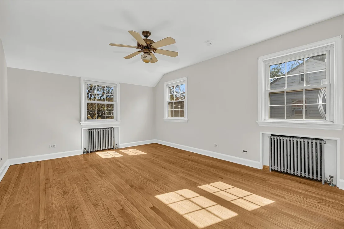Photo of 62 Henry Avenue