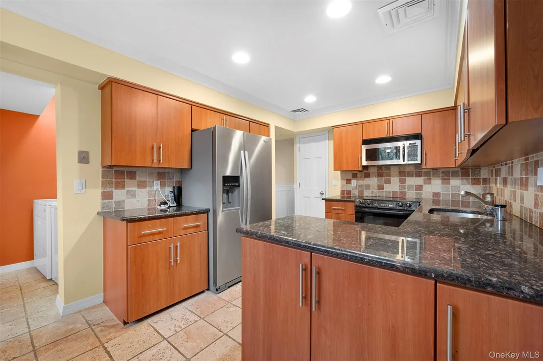 Photo of 8 Cathy Lane