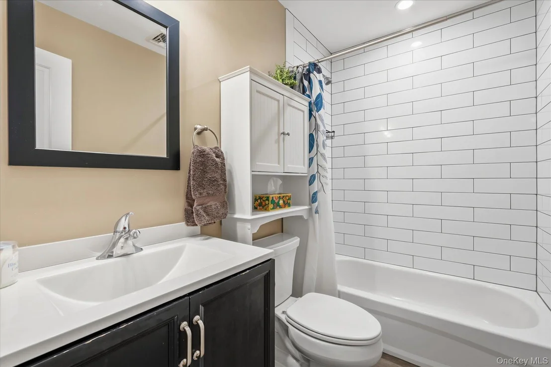 Photo of 169 Overhill Road