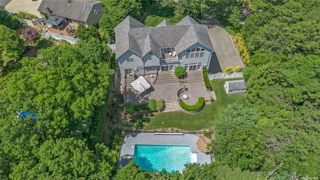 Photo of 7 Pine Ridge Drive
