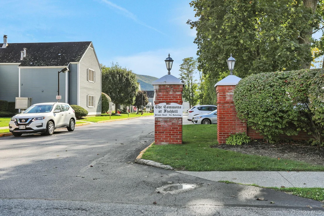 Photo of Unit E at 302 Commons Way