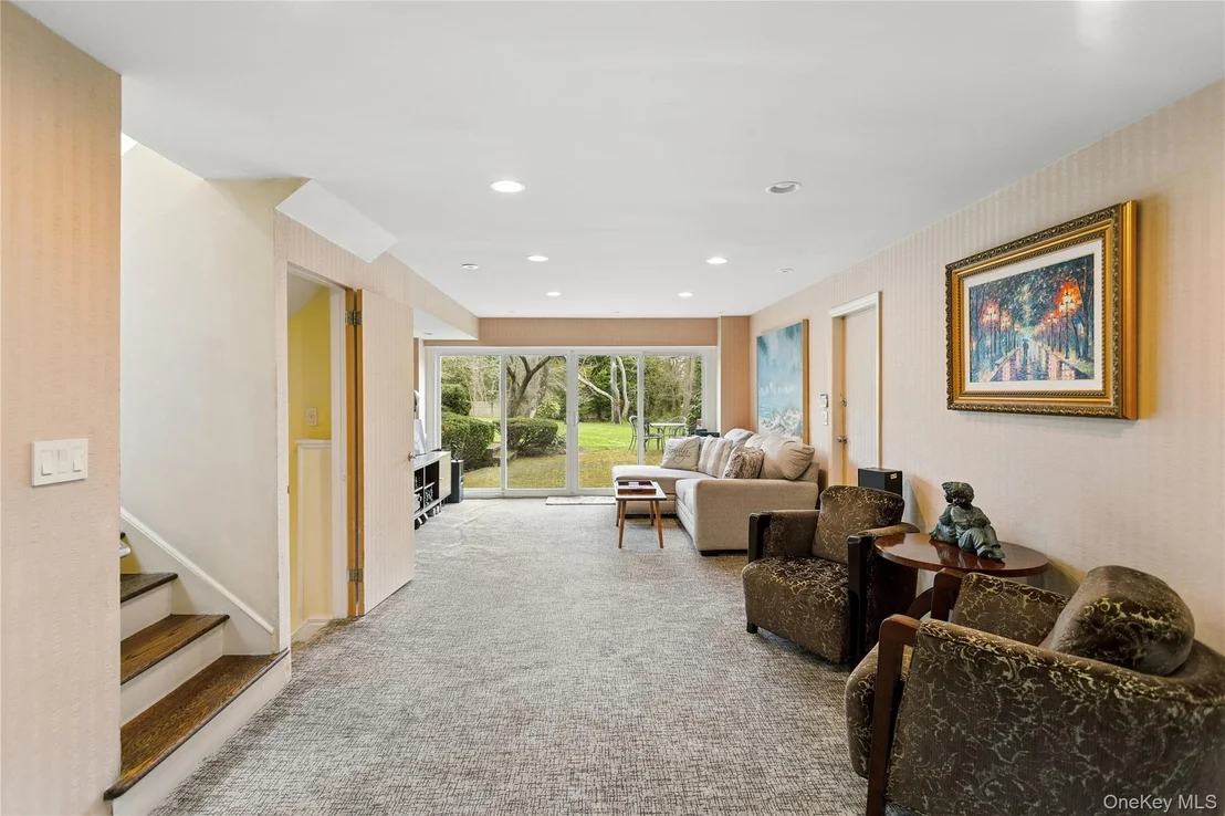 Photo of 230 Richards Lane