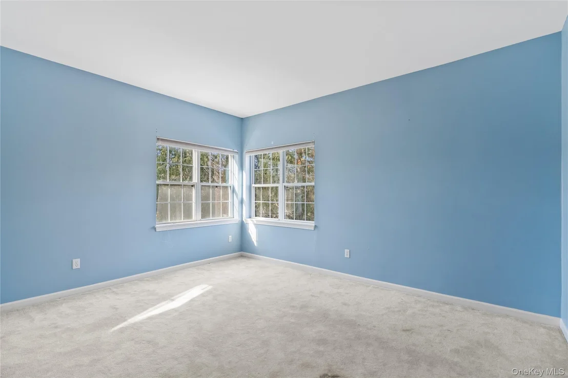 Photo of 2 Bridle Way