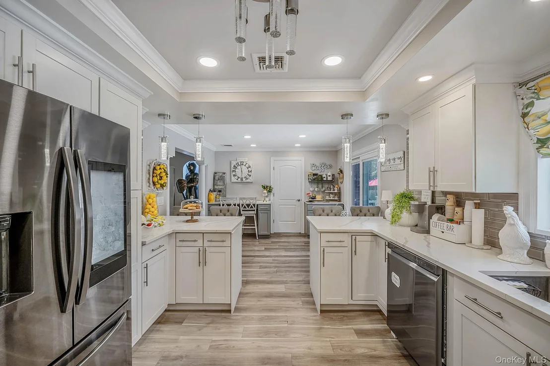 Photo of 5 Overlook Drive