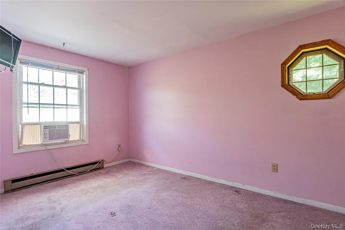 Photo of 218 Fishkill Landing