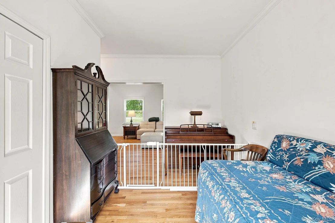 Photo of 480 Haviland Drive