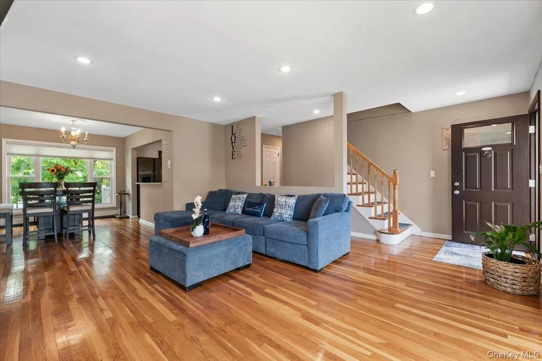 Photo of 72 Pembrook Drive