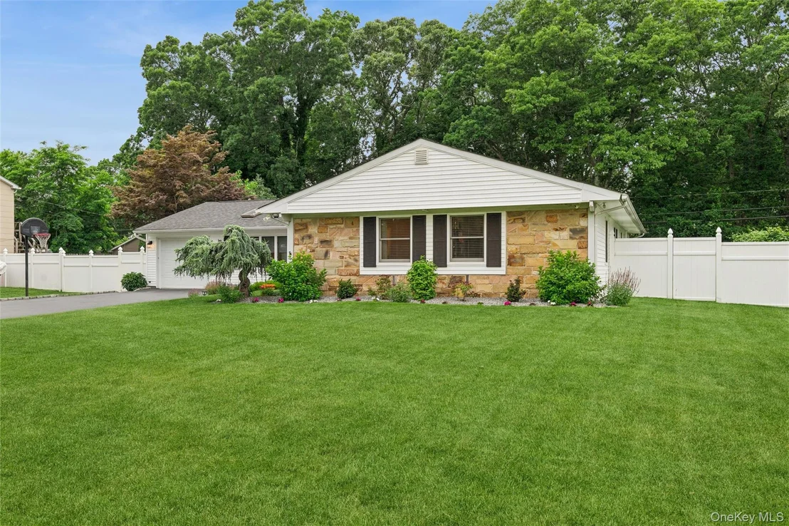 Photo of 16 Parson Drive
