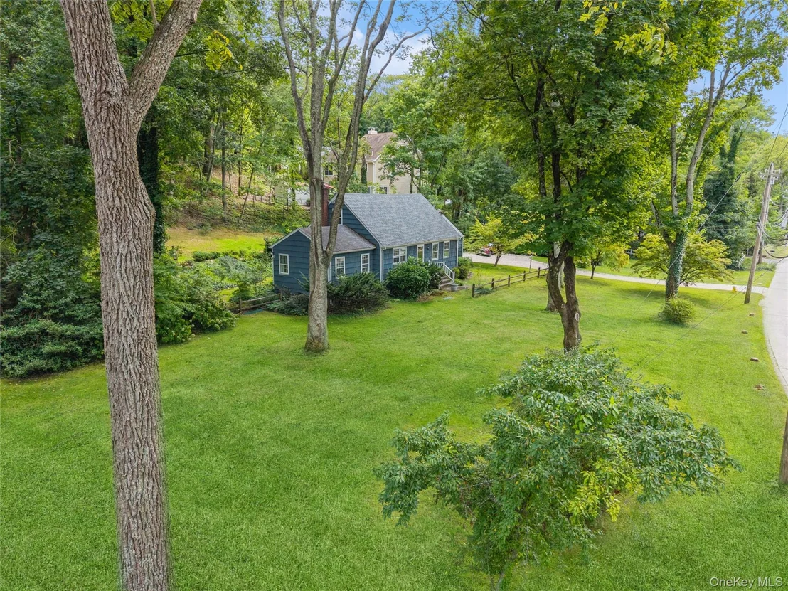 Photo of 10 Goose Hill Road