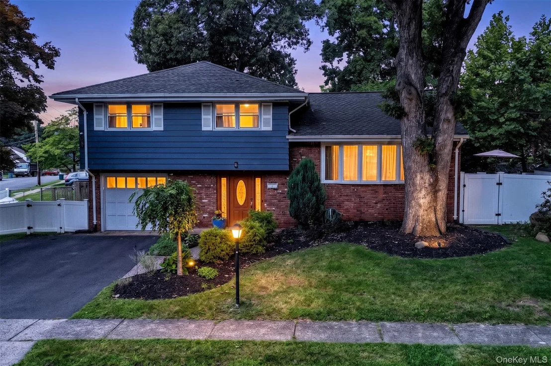 Photo of 3 Forest Knoll Drive