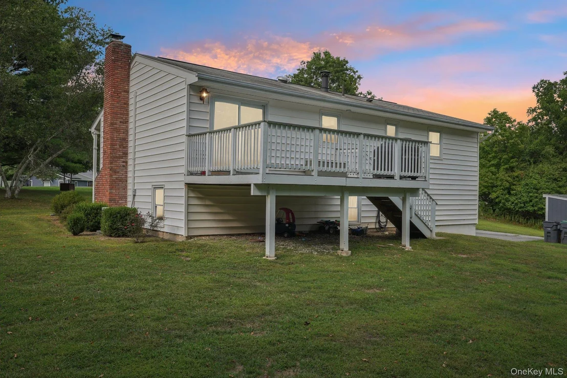 Photo of 35 Schrempp Lane