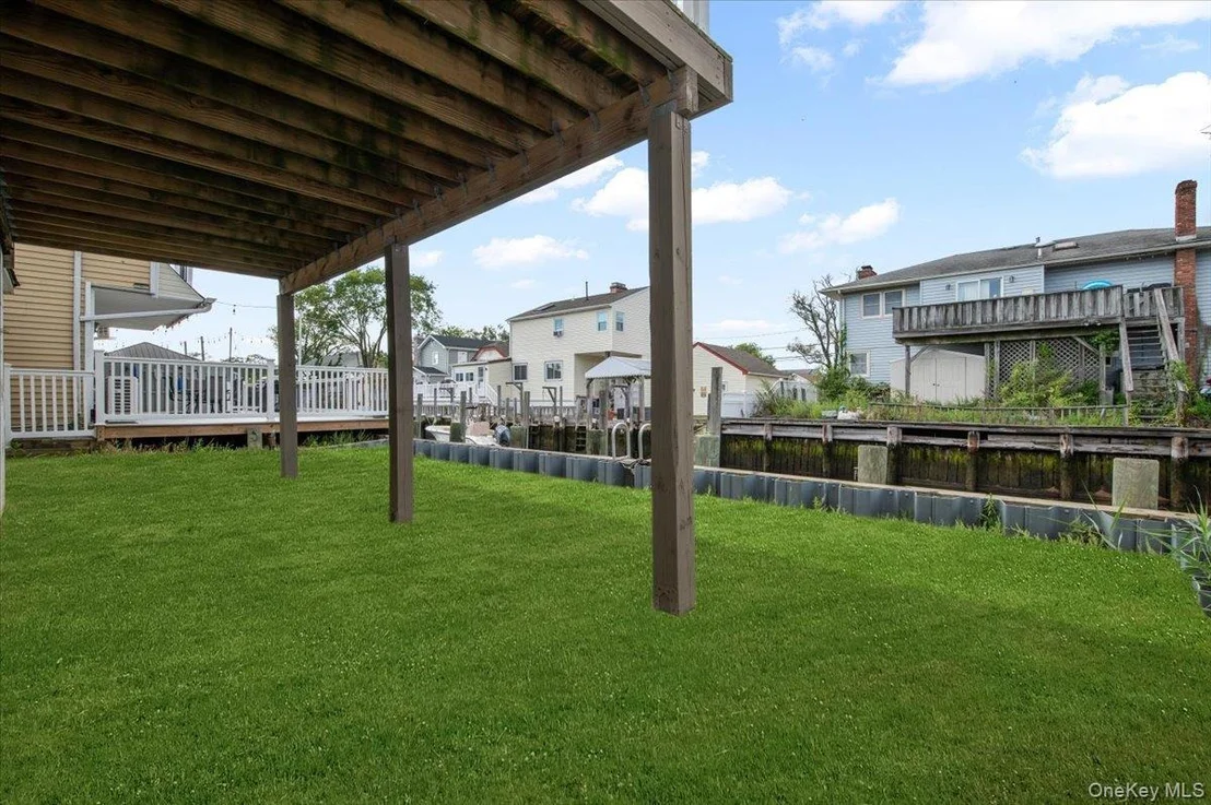 Photo of 653 Arthur Street