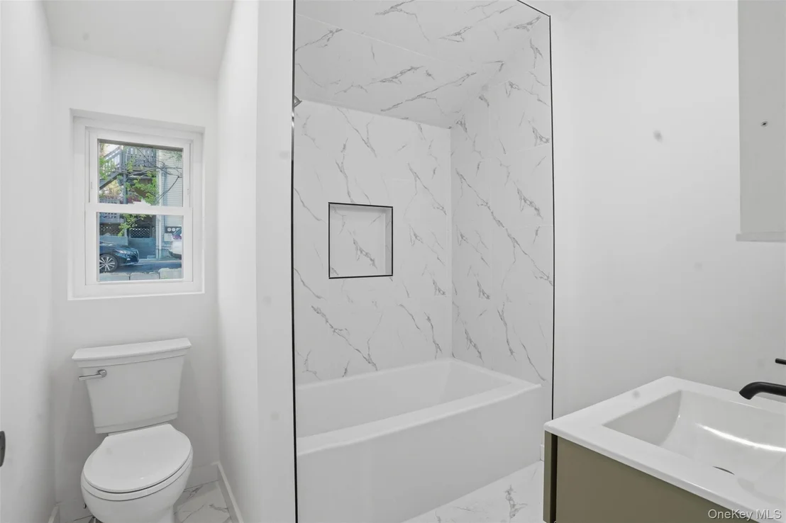 Photo of 116 Maple Street
