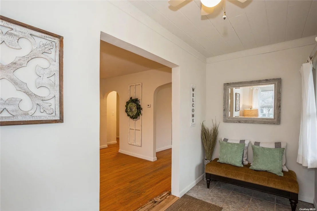 Photo of 25 2nd Avenue