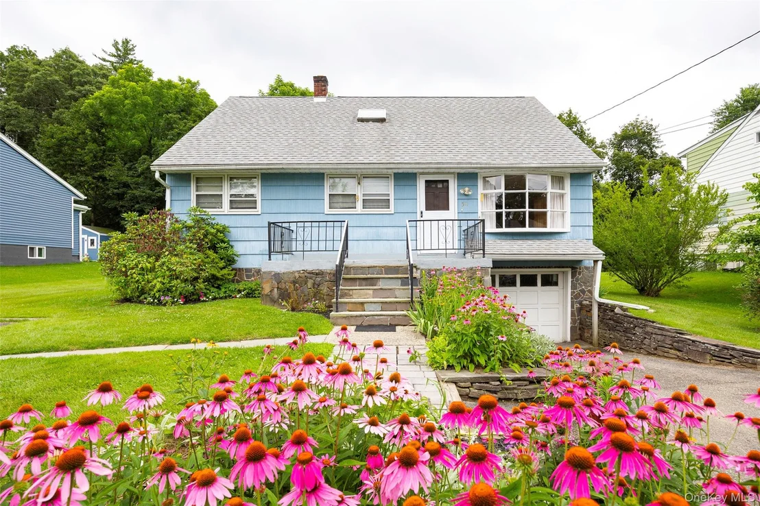 Photo of 511 Walnut Street