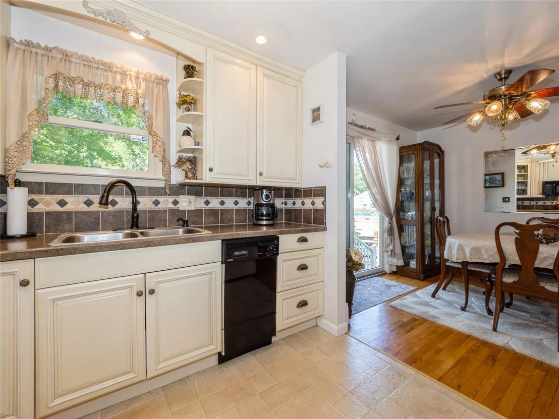 Photo of 47 Wedgewood Road