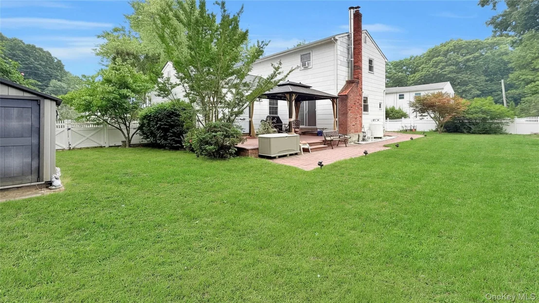 Photo of 37 Hampton Avenue
